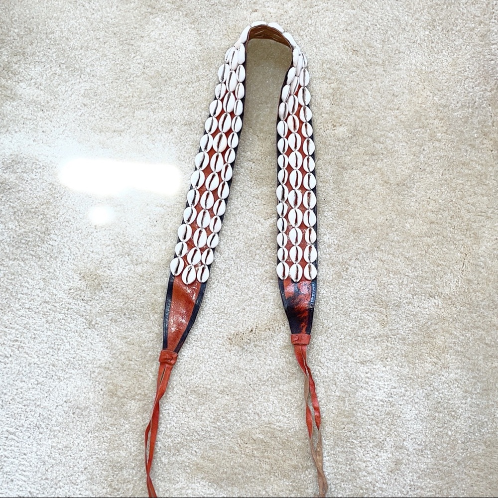 Cowrie Shell Tie Belt